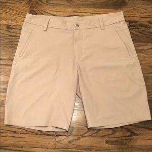 Lululemon Men’s Commission Shorts Relaxed 11”